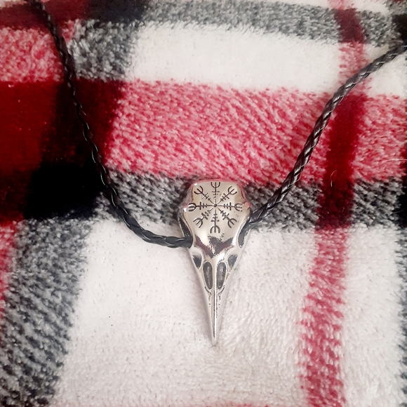 Necklace of Cow Skull pendulant Odin Pure Amulet Necklace on a lesther band - Picture 2 of 3